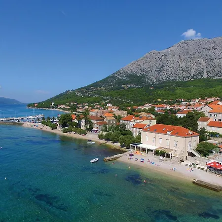 Appartamento One-bedroom With Sea View In