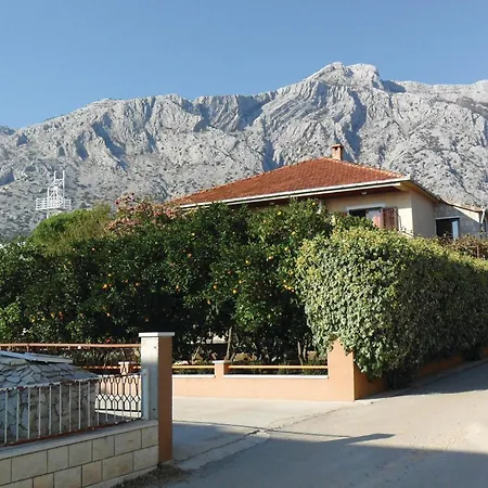 One-bedroom With Sea View In Appartamento