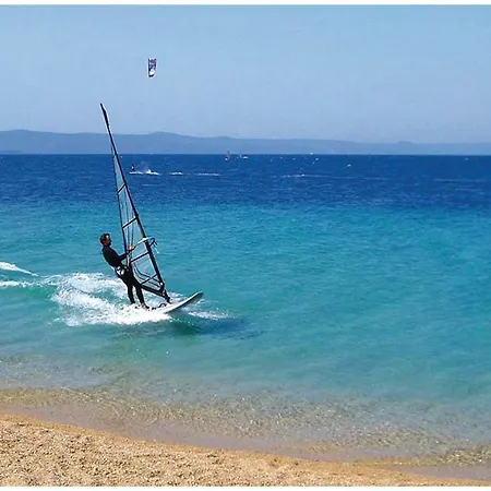 아파트 One-bedroom With Sea View In