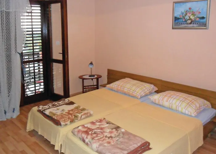 One-bedroom With Sea View In شقة *