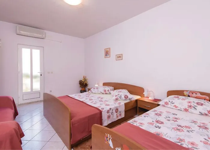 شقة One-bedroom With Sea View In