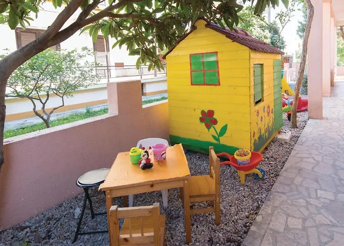 One-bedroom With Sea View In *